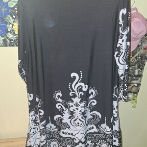White Mark Black and White Patterned Tunic